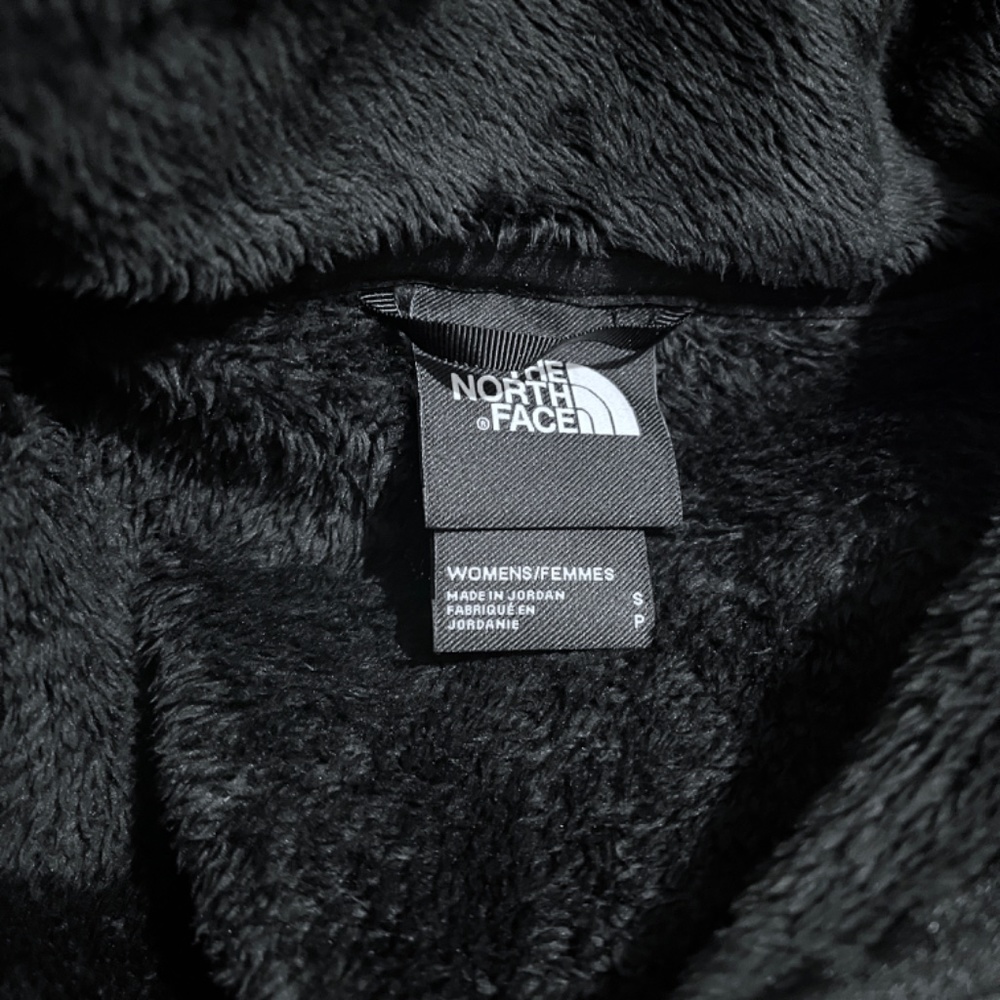 The North Face Osito Quarter Zip Silken Fleece Pullover - Picture 9 of 13